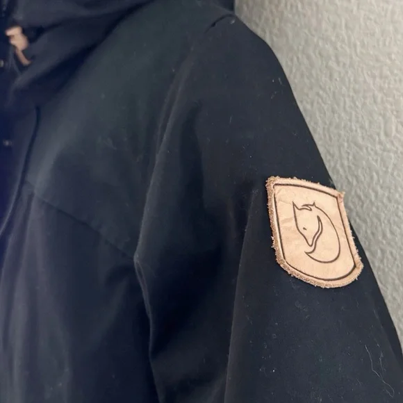Fjallraven Singi Down Jacket Parka Black Womens XS Outdoor Rugged Gorpcore $640 - Picture 11 of 16